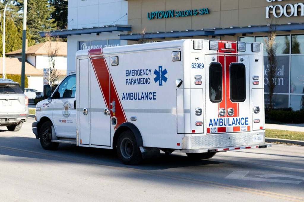 Crash on Alberni Highway sends 1 person to hospital in serious condition